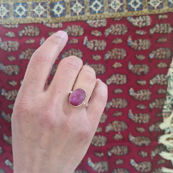 Dual Hue Ring., Red & Green Silimanite