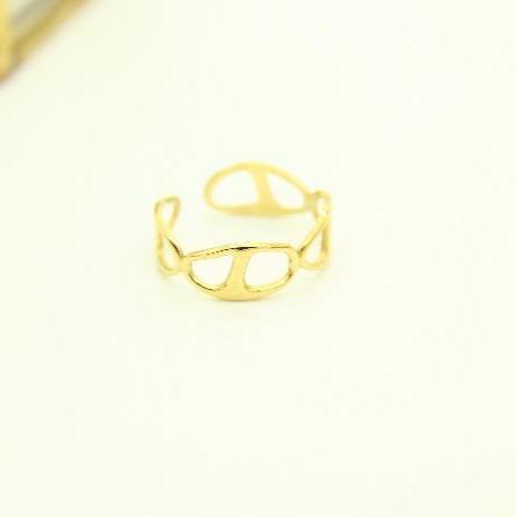 Heech Ring