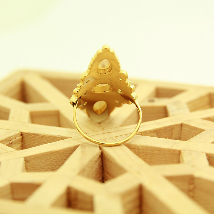 Statement Persian ring shell