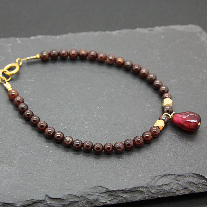 Pomegranate Beaded Bracelate, Garnet stones