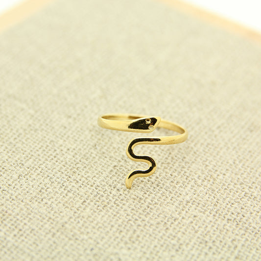 Serpentine snake Ring