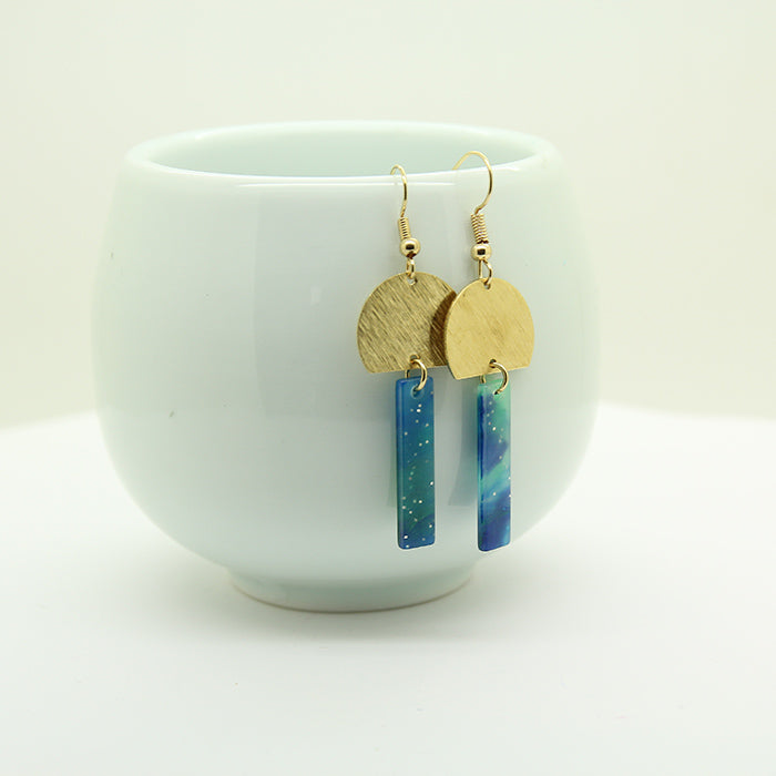 Lustre Line Green Earrings