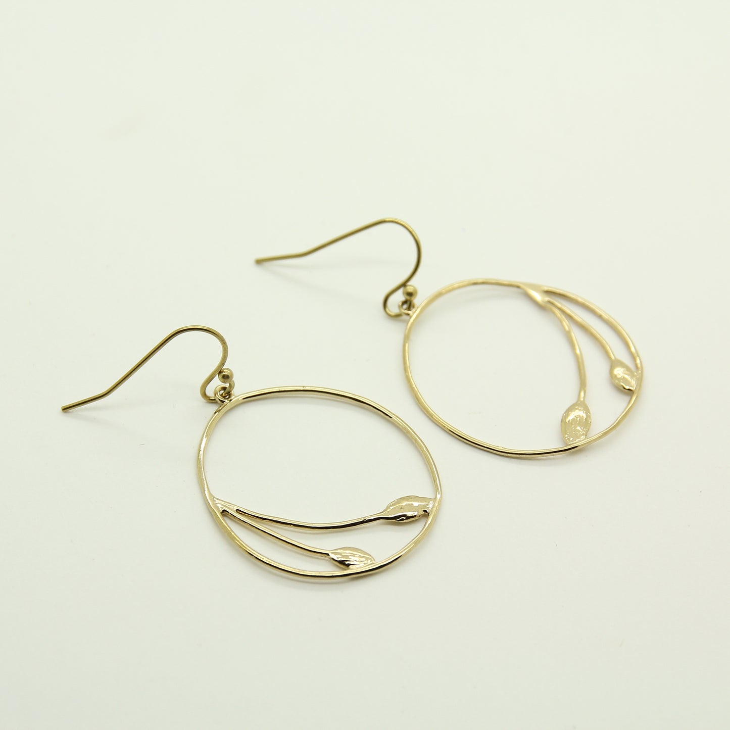 Delicate earrings