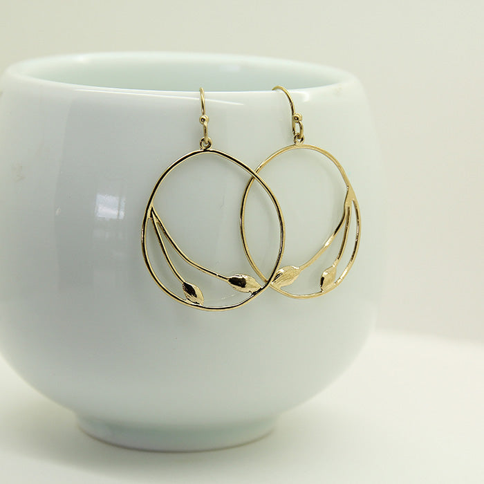 Delicate earrings