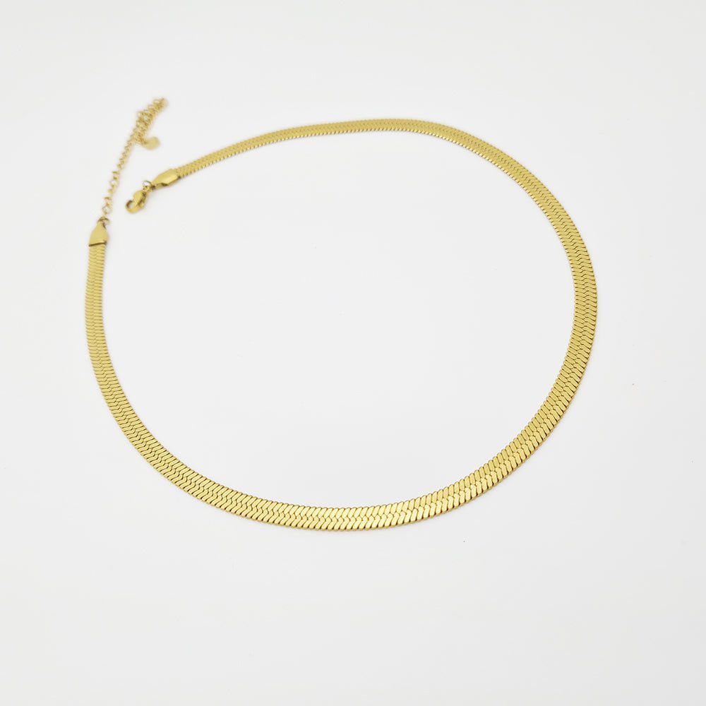 Timless gold necklace - Yalda Concept Store Persan