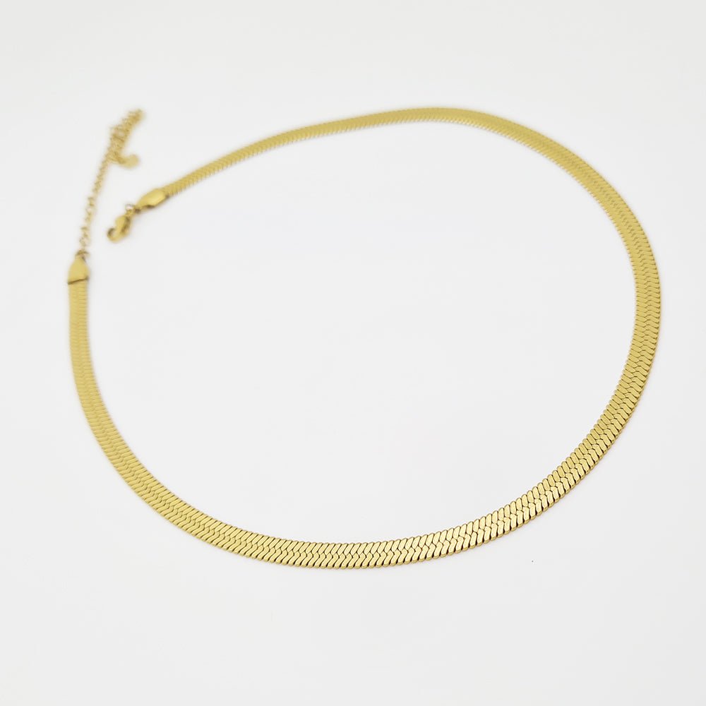 Timless gold necklace - Yalda Concept Store Persan