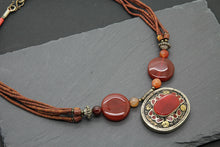 Load image into Gallery viewer, Agate Necklace, Afghan Vintage Necklace
