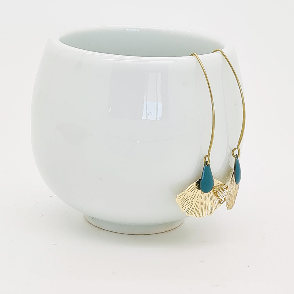 Ginkgo Embrace earrings