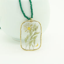 Load image into Gallery viewer, Naturale Elegance Leaf Necklace
