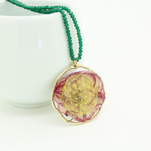 Load image into Gallery viewer, Petals and Life flower Necklace
