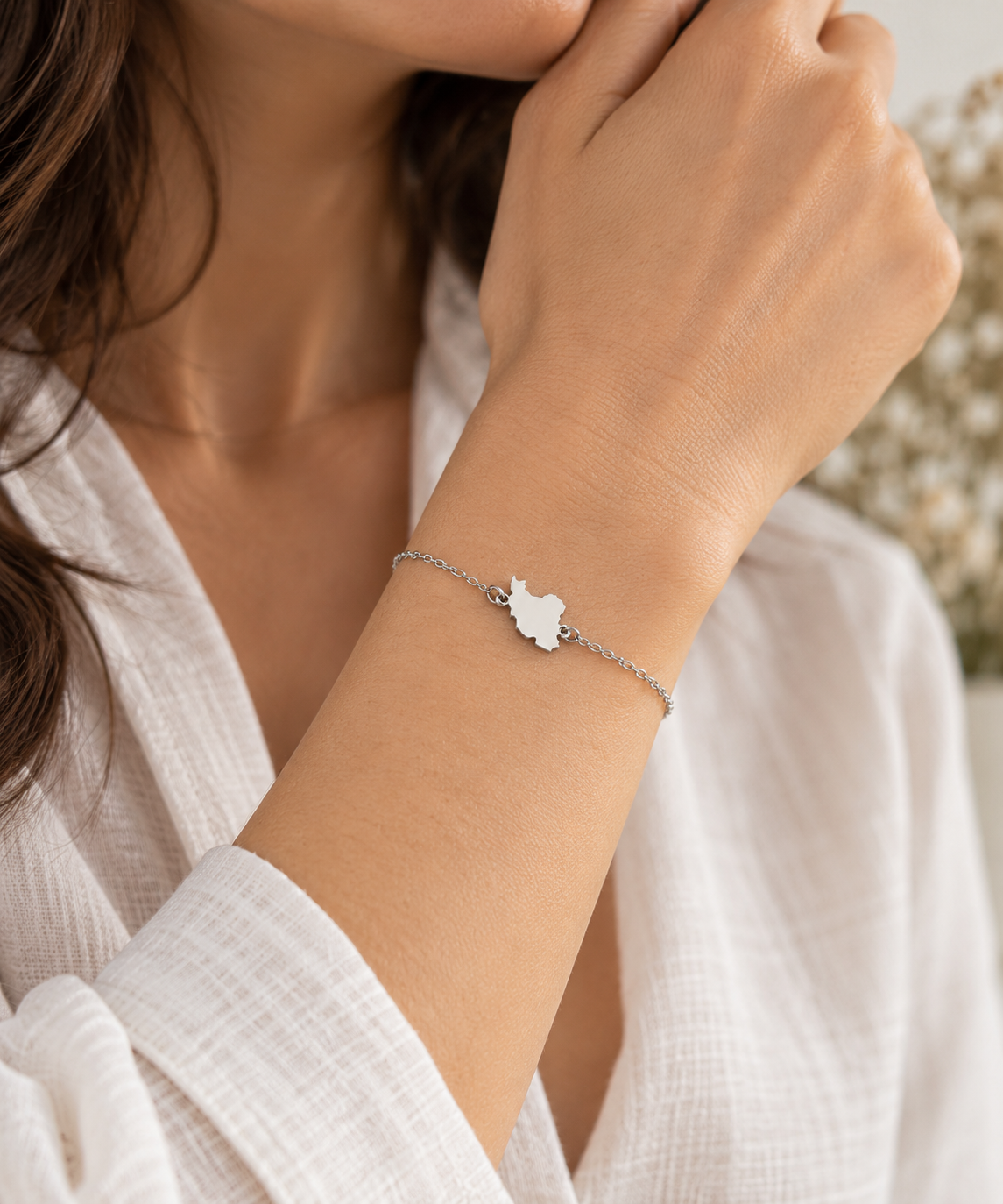 Iran Map Bracelet - Yalda Concept Store Persan