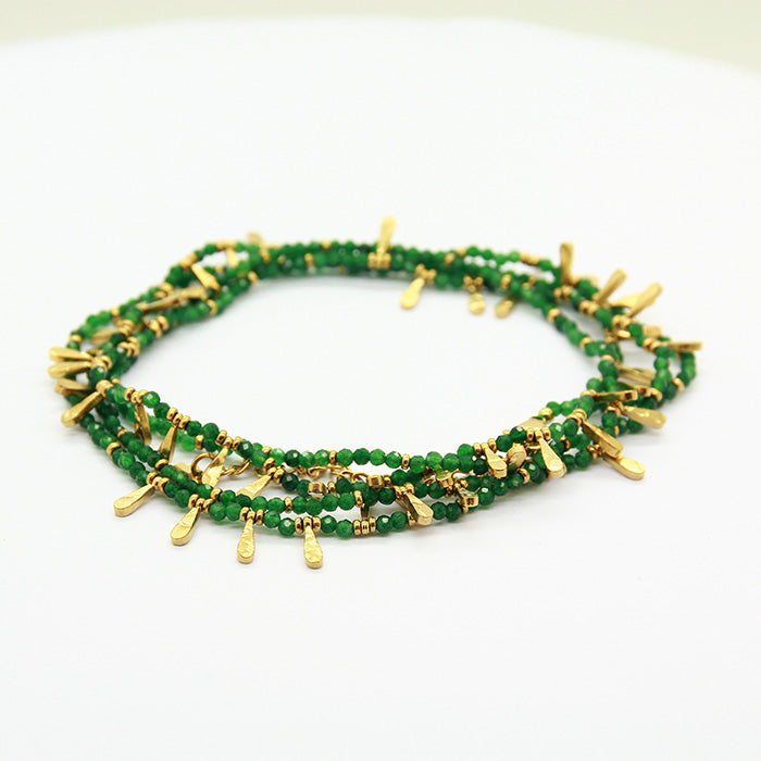 Green stones necklace