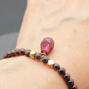 Pomegranate Beaded Bracelate, Garnet stones