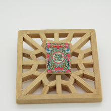 Load image into Gallery viewer, Women Life Freedom Brooch
