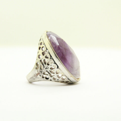 Amethyst Statement ring - Yalda Concept Store Persan