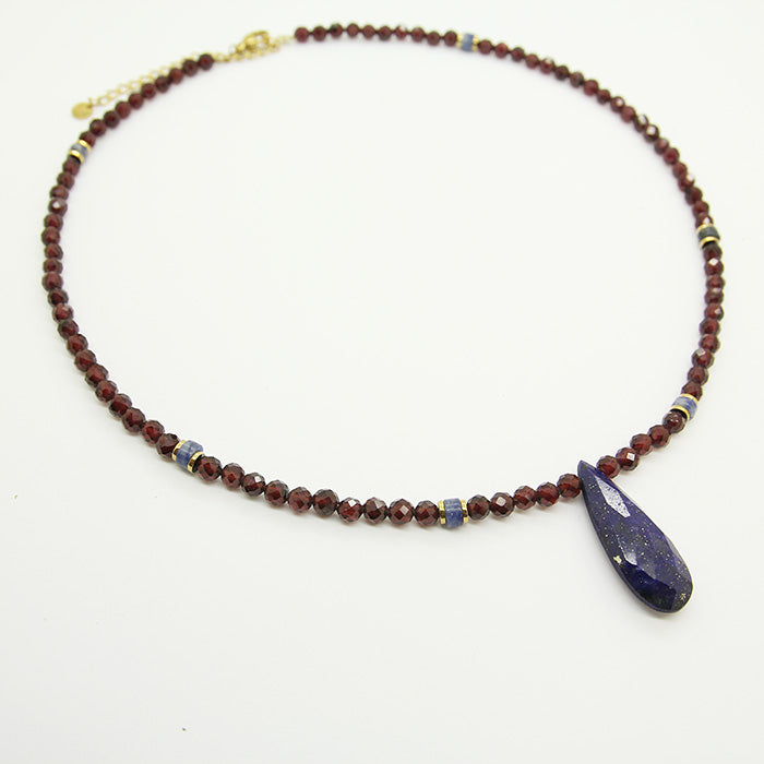 Grenat, Lapis Lazuli Stones Necklace