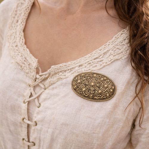Medival inspiration Brooch - Yalda Concept Store Persan