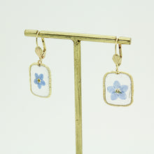 Load image into Gallery viewer, Forget me not Earrings
