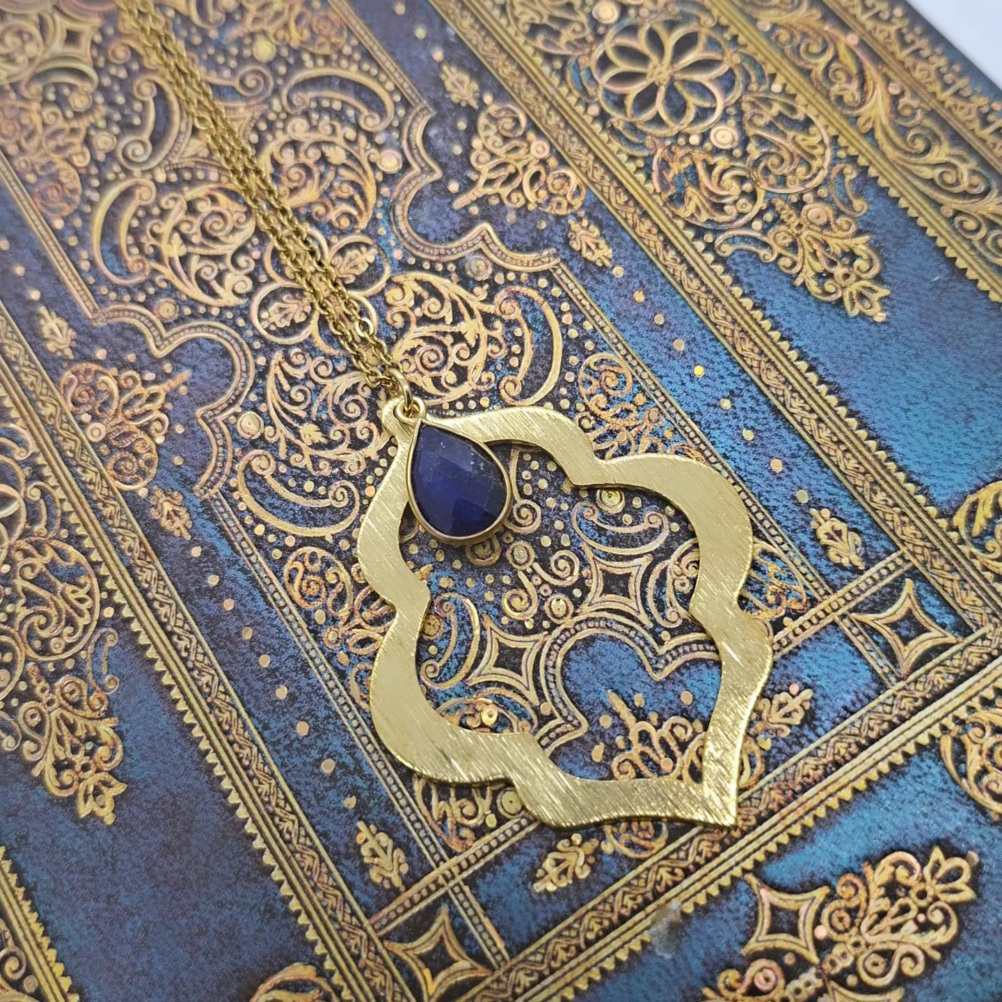 Lapis Harmony Necklace - Yalda Concept Store Persan
