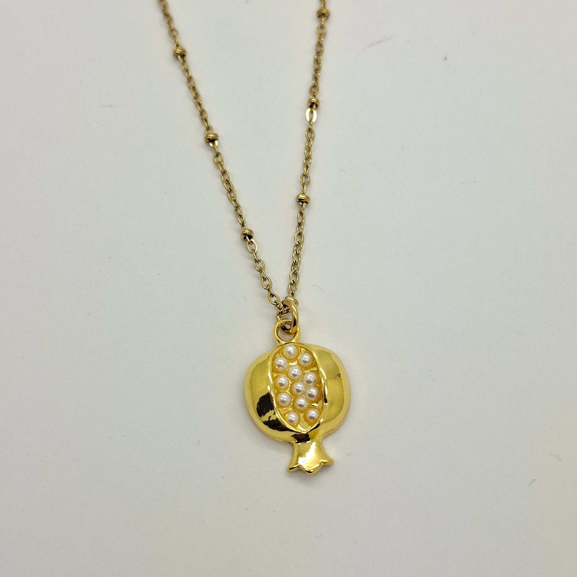 Goldish Pomegranate Necklace - Yalda Concept Store Persan