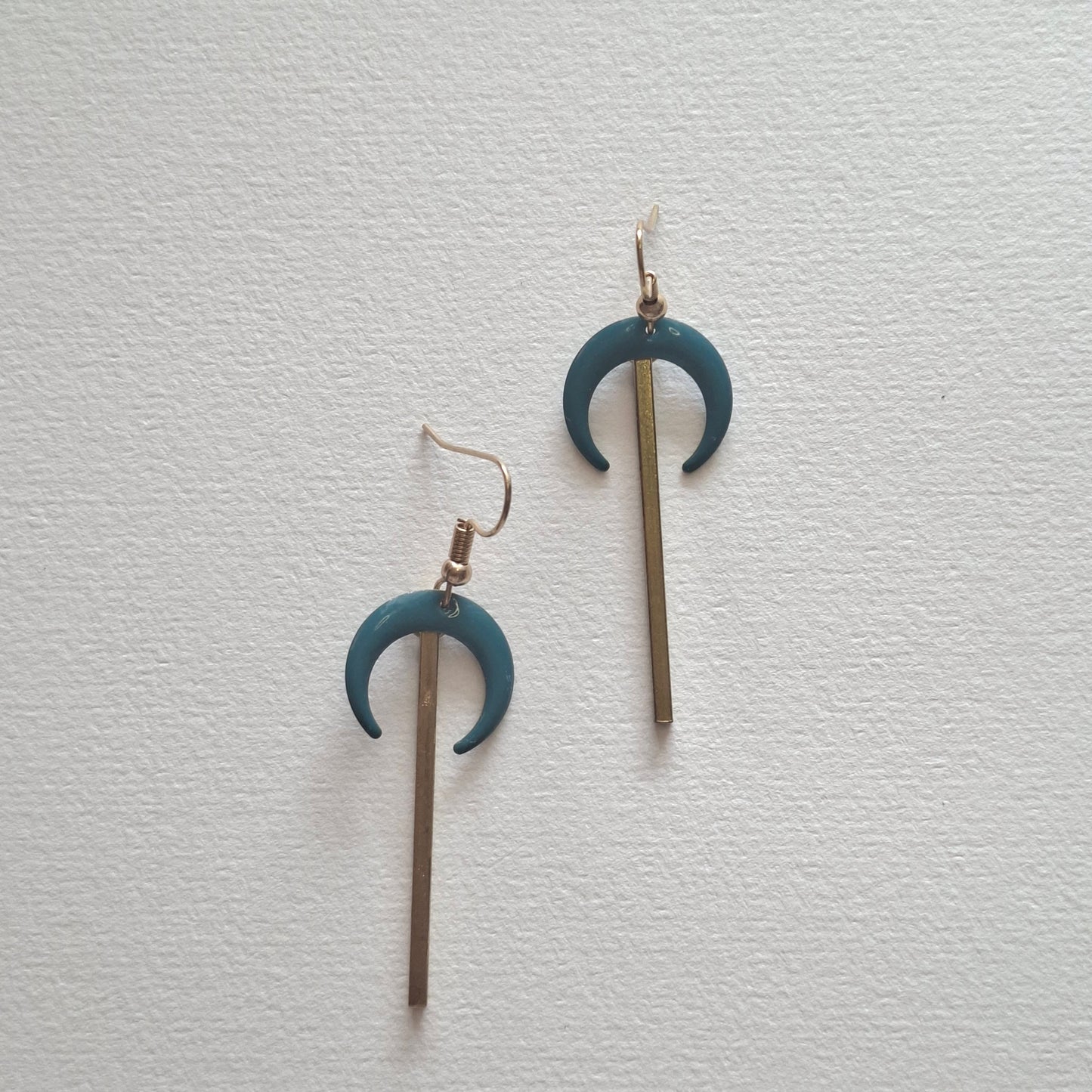 Blue moon Earrings - Yalda Concept Store Persan