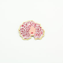 Load image into Gallery viewer, Women Life Freedom Brooch
