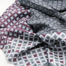 Load image into Gallery viewer, Anoush 100% Cotton Gray and Bordeau Scarf - Yalda Concept Store Persan
