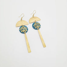 Load image into Gallery viewer, Blue Lotus Drop Earrings - Yalda Concept Store Persan
