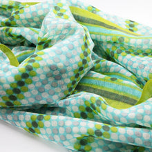 Load image into Gallery viewer, High Quality 100% Wool Light and Warm Scarf - Yalda Concept Store Persan
