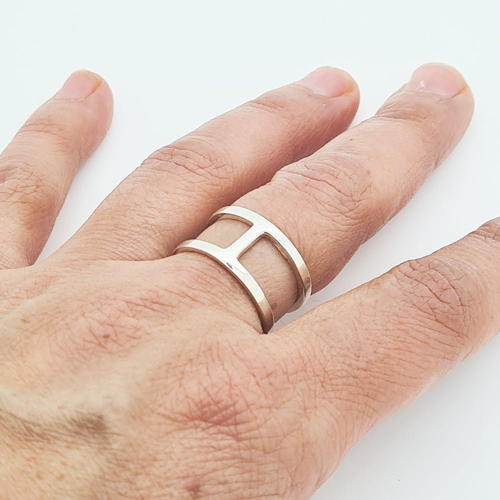 Minimalist Silver Ring - Yalda Concept Store Persan